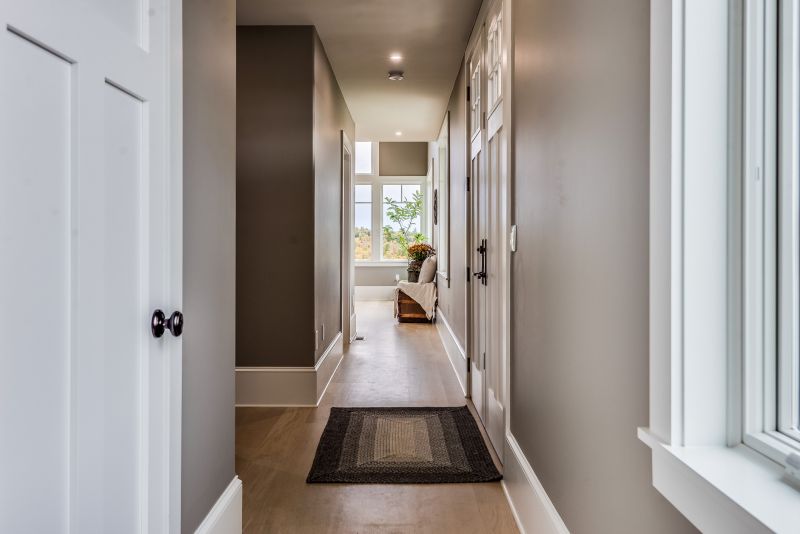 Best Interior Door Finishing Contractors in Mansfield, OH